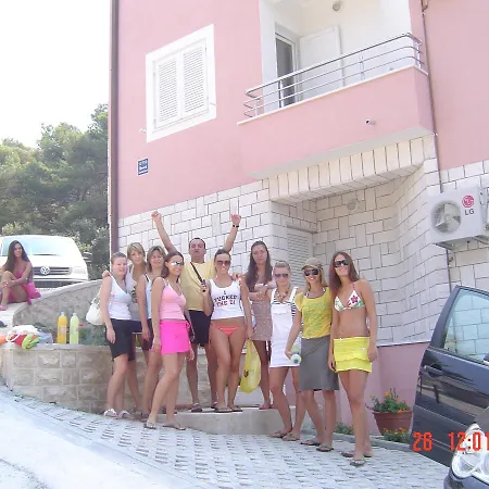Apartment Sibenik Primosten