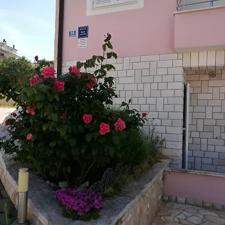 Apartment Sibenik Primosten